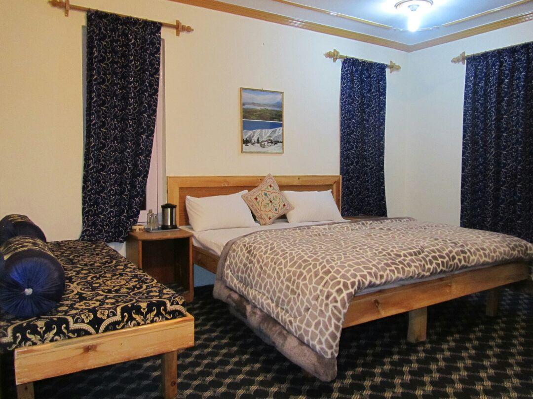 Royal Star Inn Σριναγκάρ Εξωτερικό φωτογραφία
