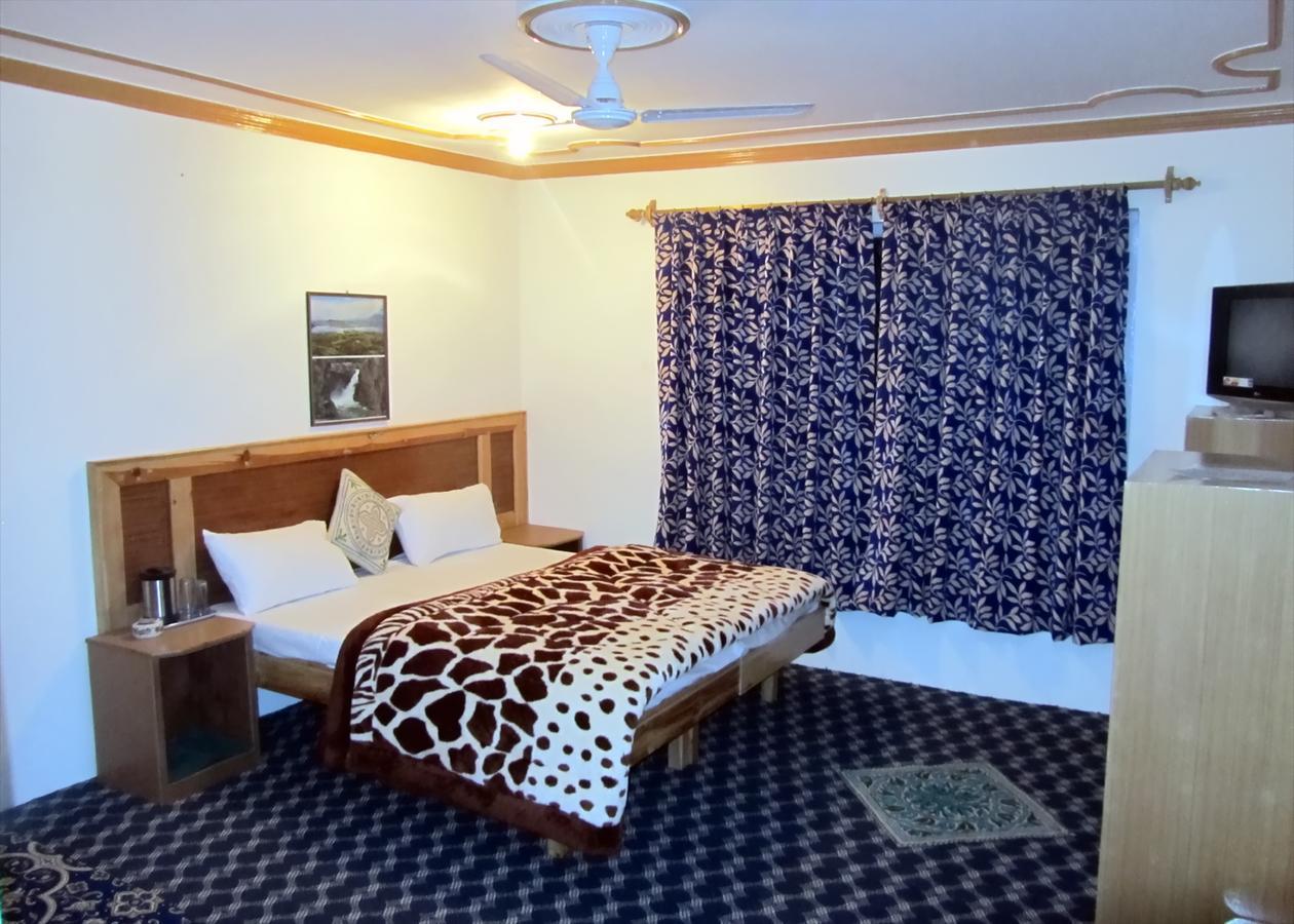 Royal Star Inn Σριναγκάρ Εξωτερικό φωτογραφία