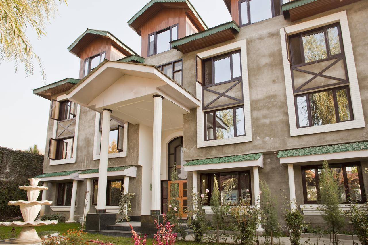 Royal Star Inn Σριναγκάρ Εξωτερικό φωτογραφία